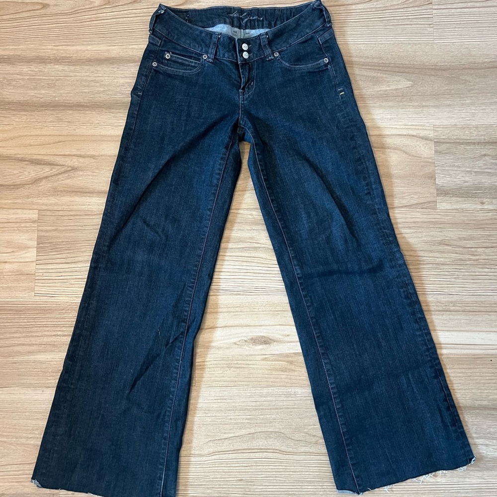 Dark Wide-Leg Dish Jeans - Flattering Mid-Rise Fit
